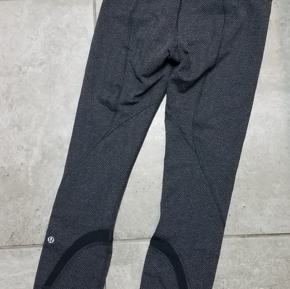 Lululemon Run Inspire crop II herringbone crop - Picture 3 of 7
